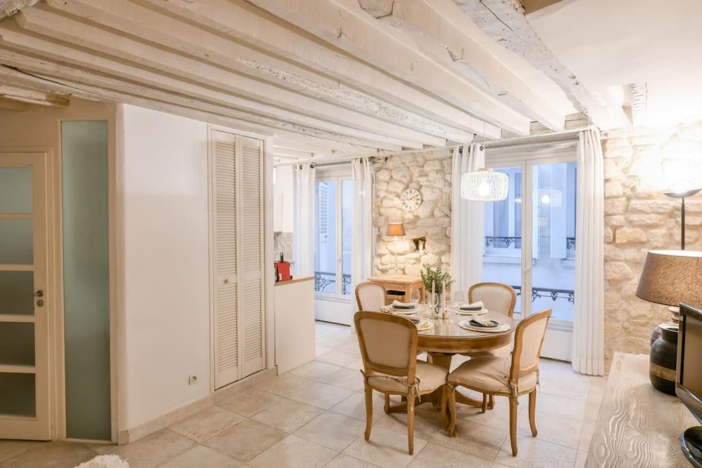 Cosy Appartement En Plein Marais باريس المظهر الخارجي الصورة